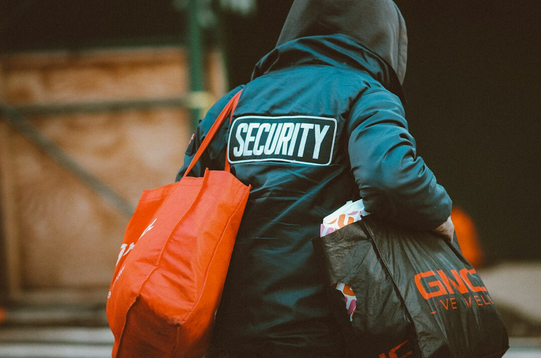 retail security team